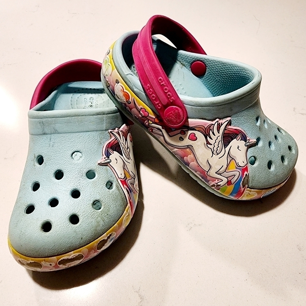 Crocs Light Blue Pink Unicorn Light Up Hearts Rubber Clog Shoe Baby Size 7